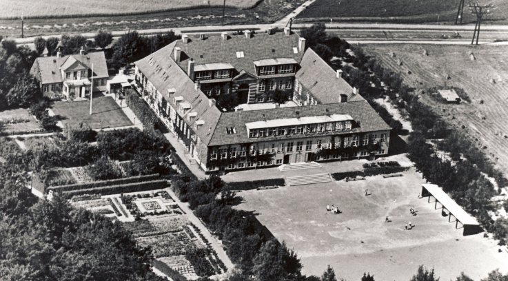 Luftfoto Gl. Holte Skole 1937 